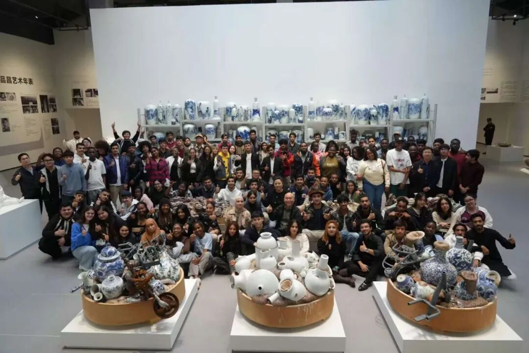 雙年展專訪|副校長張婧婧 以陶瓷藝術國際化，踐行國家文化使命